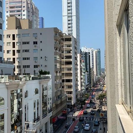 Otimo Apto 2 Quartos, Av. Brasil, De Frente, Quadra Mar. Balneário Camboriú Zewnętrze zdjęcie